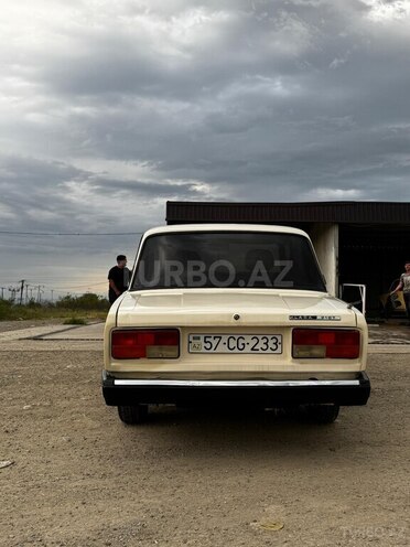 LADA (VAZ) 2107-5