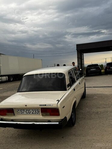 LADA (VAZ) 2107-13