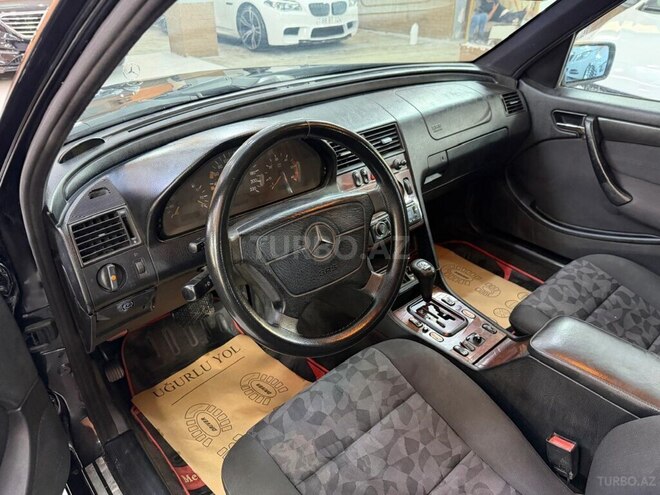 Mercedes C 220 1998, 269,021 km - 2.2 л - Xırdalan