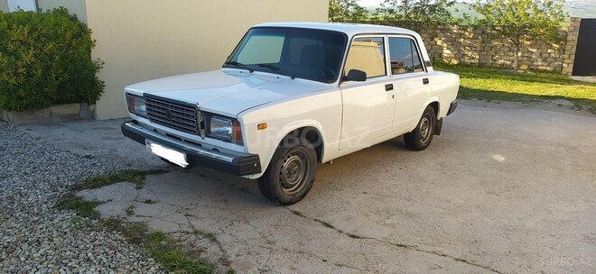 LADA (VAZ) 2107-4