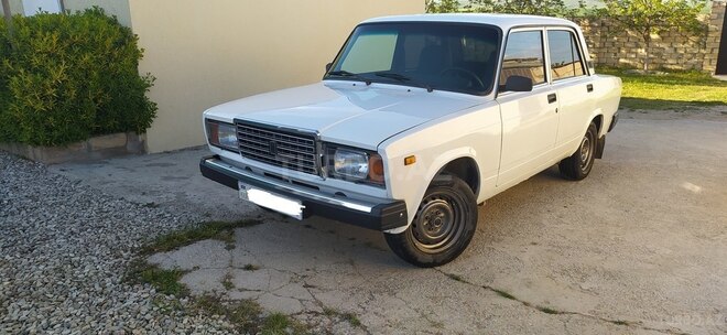 LADA (VAZ) 2107-10
