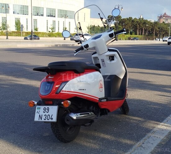 Vespa GTS 125-5