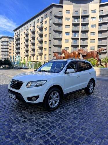 Hyundai Santa Fe-4