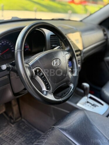 Hyundai Santa Fe-14
