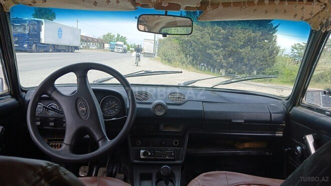 LADA (VAZ) 2106-3