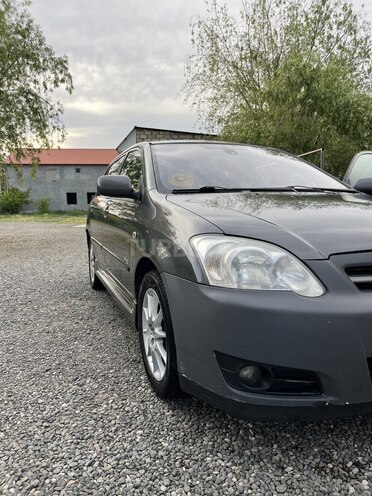 Toyota Corolla-4