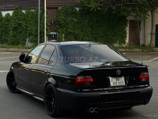 BMW 525-9