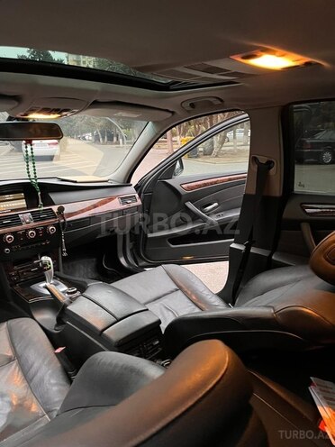 BMW 528-7