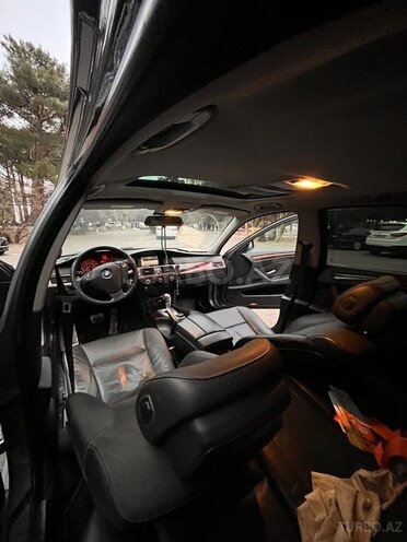 BMW 528-8