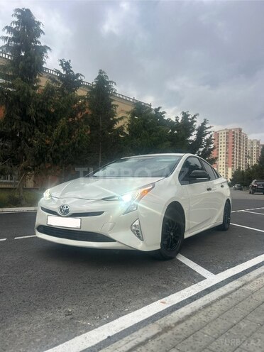 Toyota Prius-1