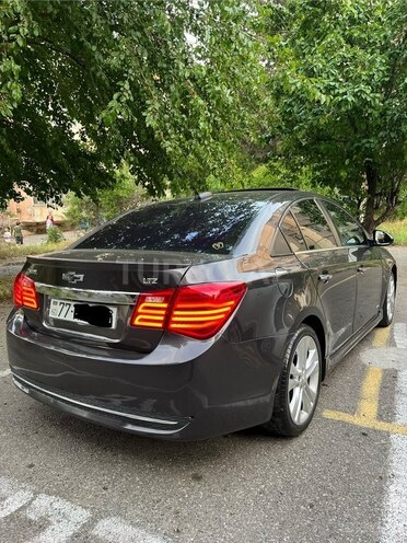 Chevrolet Cruze-9