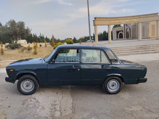 LADA (VAZ) 2107-5