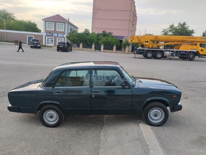 LADA (VAZ) 2107-9