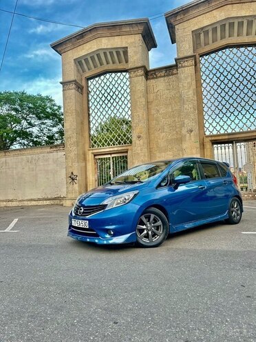 Nissan Note-2