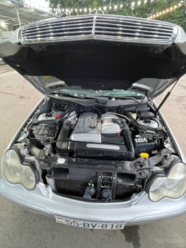 Mercedes C 200-10