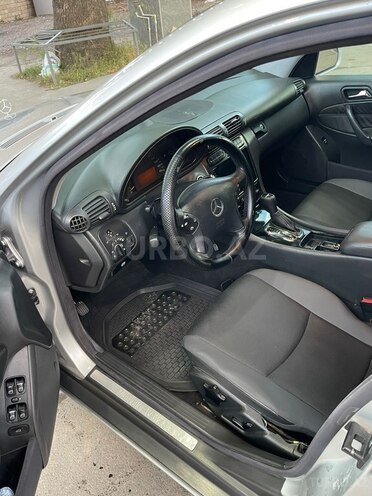Mercedes C 200-7