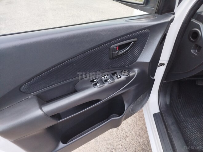Hyundai Tucson-13