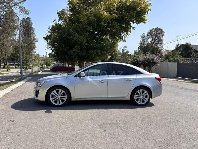 Chevrolet Cruze-3