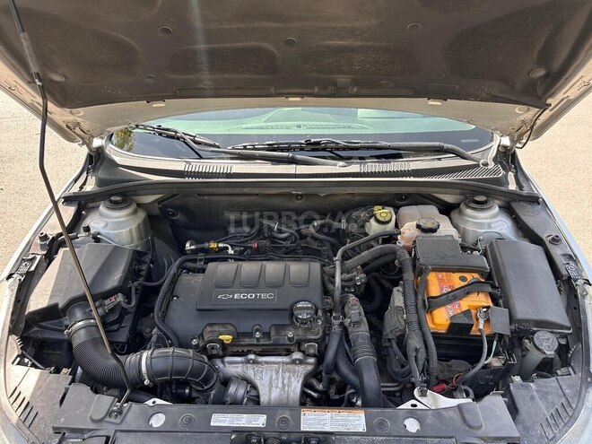 Chevrolet Cruze-10