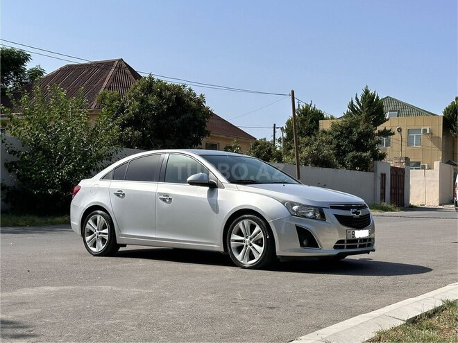Chevrolet Cruze-8