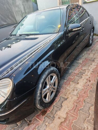 Mercedes E 220-3