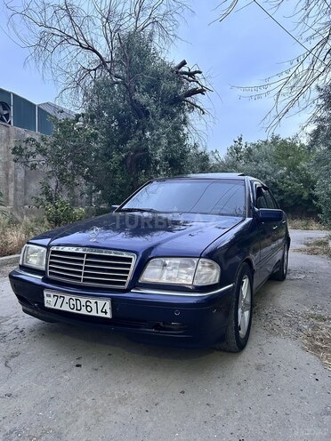 Mercedes C 200-2