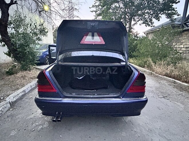Mercedes C 200-12