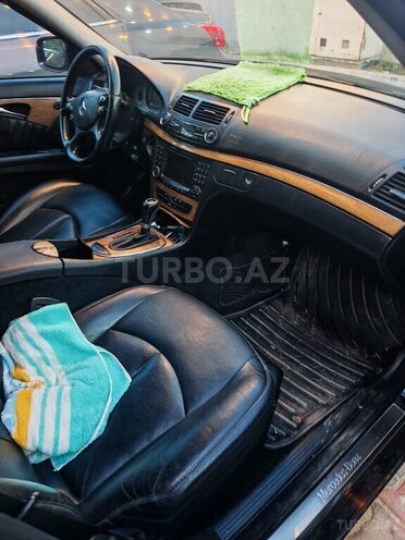 Mercedes E 220-7