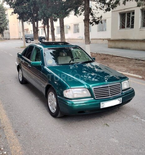 Mercedes C 220-2