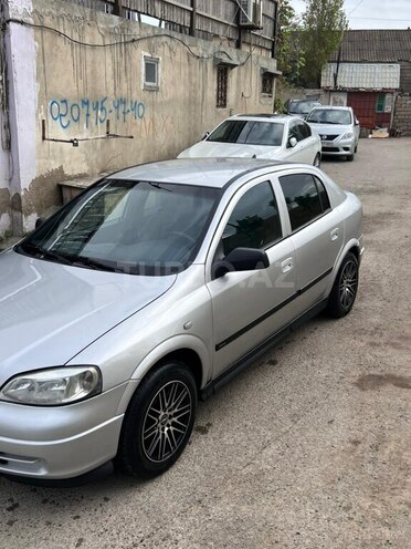 Opel Astra-3