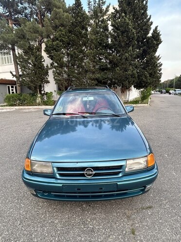 Opel Astra-1