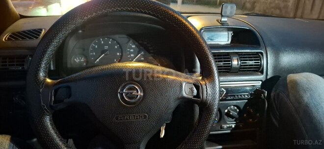 Opel Astra-6