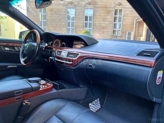 Mercedes S 350-13