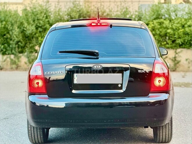 Kia Cerato-4