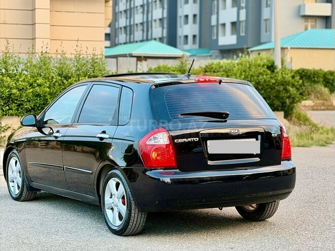 Kia Cerato-8