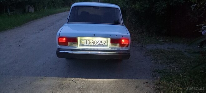 LADA (VAZ) 2107-5
