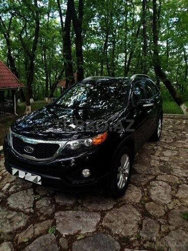 Kia Sorento-1