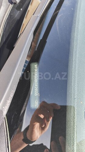 Ford Focus-16