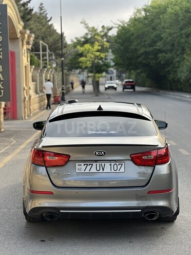 Kia Optima-2