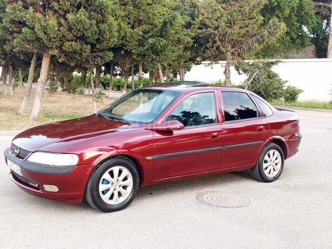 Opel Vectra-3