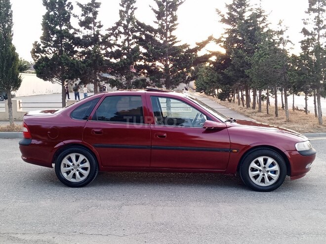 Opel Vectra-11