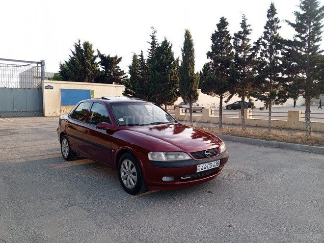 Opel Vectra-5