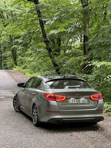 Kia Optima-5