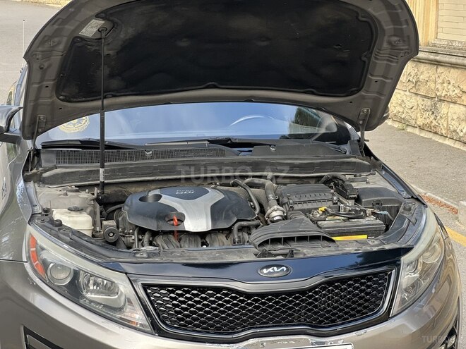 Kia Optima-17