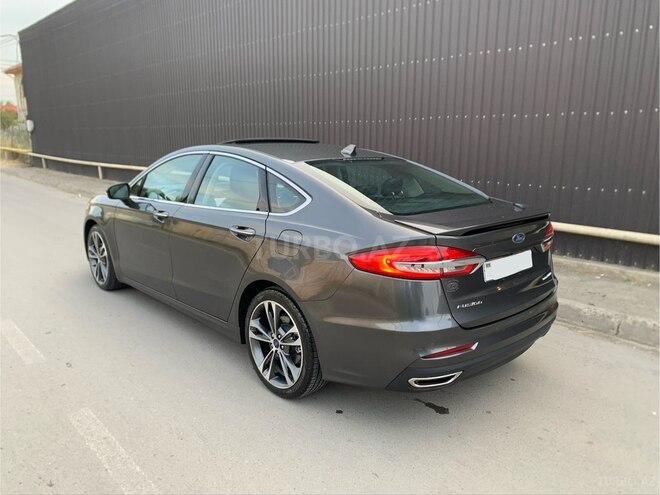 Ford Fusion (North America)-6