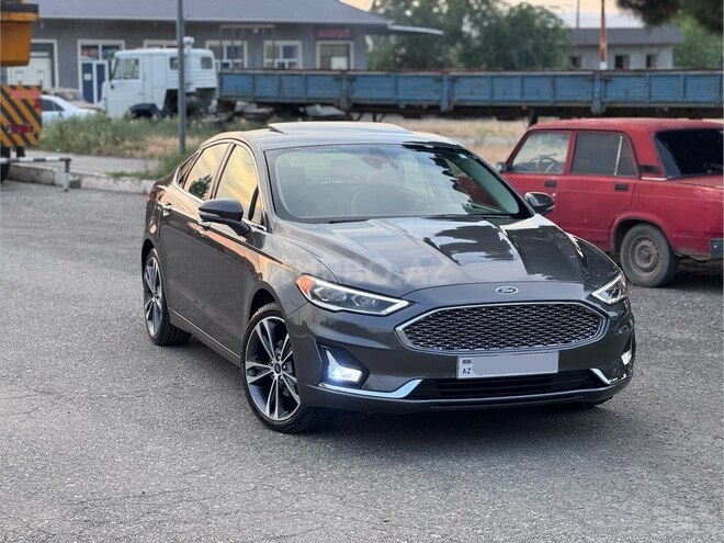 Ford Fusion (North America)-2