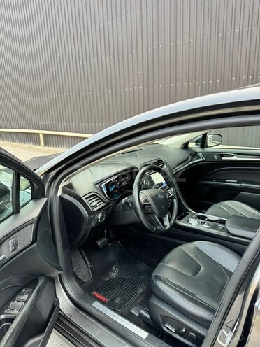 Ford Fusion (North America)-12