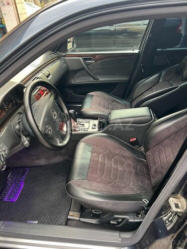 Mercedes E 220-5