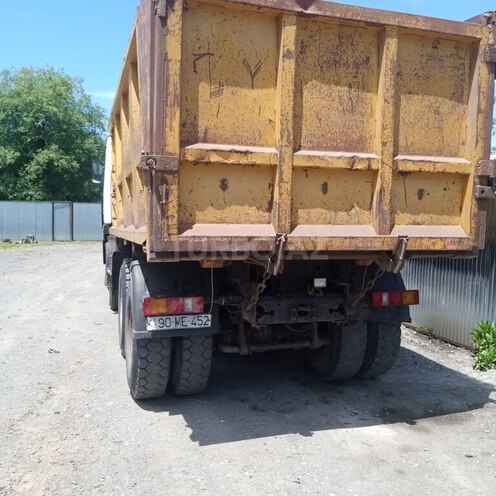 MAZ 650108-3