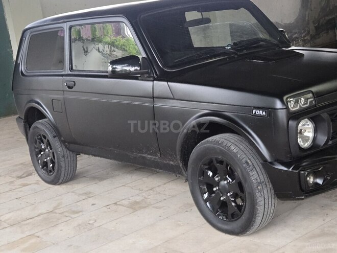 LADA (VAZ) Niva-4